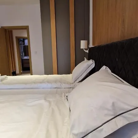 Fs Deluxe 2-bedroom Near Sea Garden Apartmán Varna